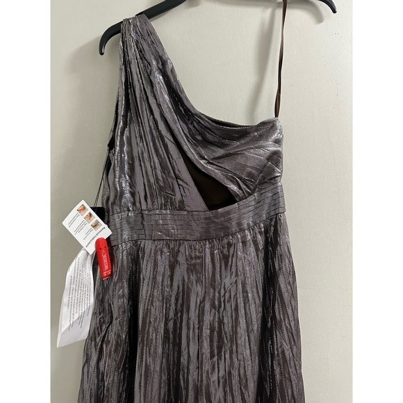 Ieena by Mac Duggal One shoulder pewter maxi dress 2149 - Picture 9 of 12